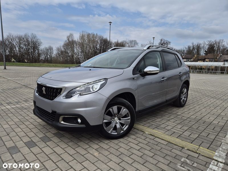 Peugeot 2008 PureTech 82 Style - 1