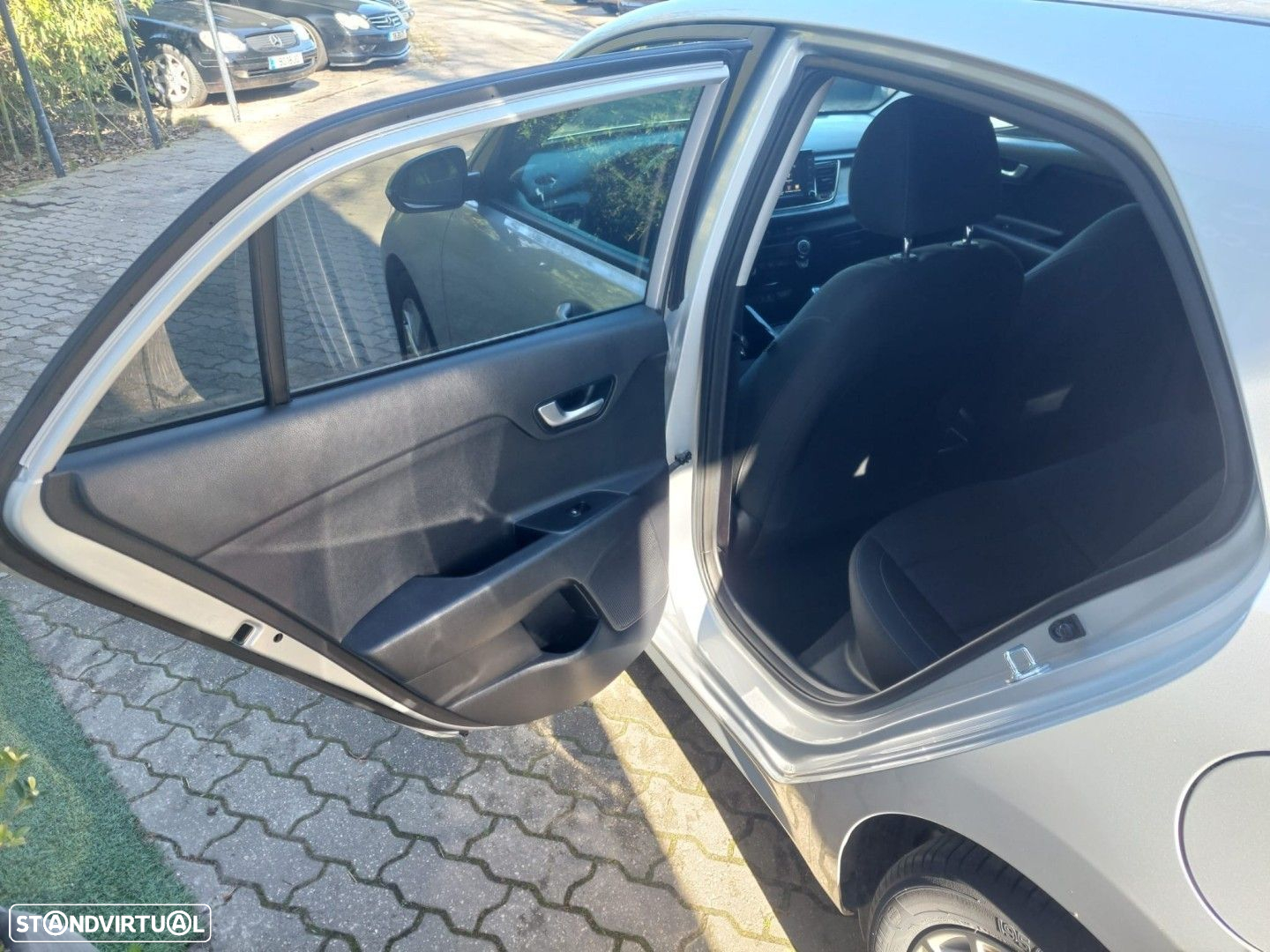 Kia Rio 1.0 T-GDi TX - 11