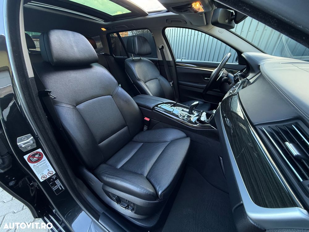 BMW Seria 5 525d xDrive Aut. - 7