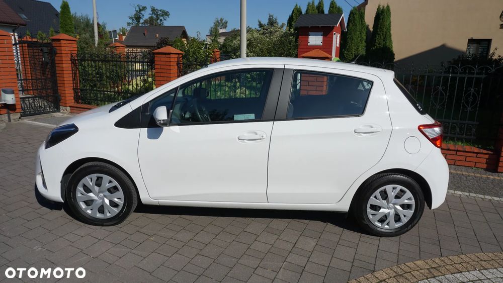 Toyota Yaris 1.5 Premium - 2