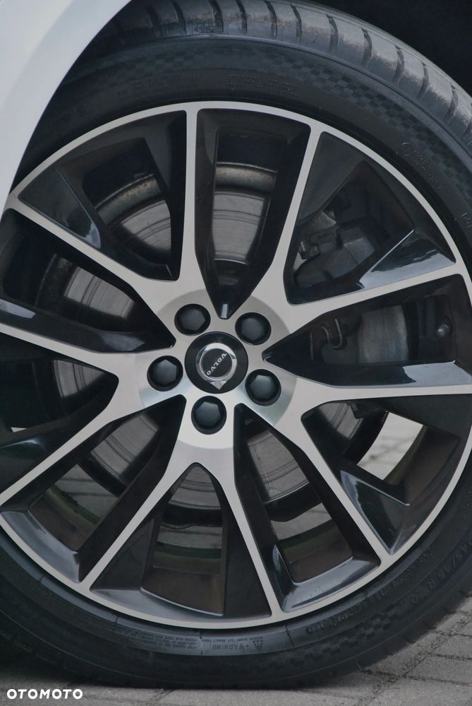Volvo V90 Cross Country D5 SCR AWD Pro - 23