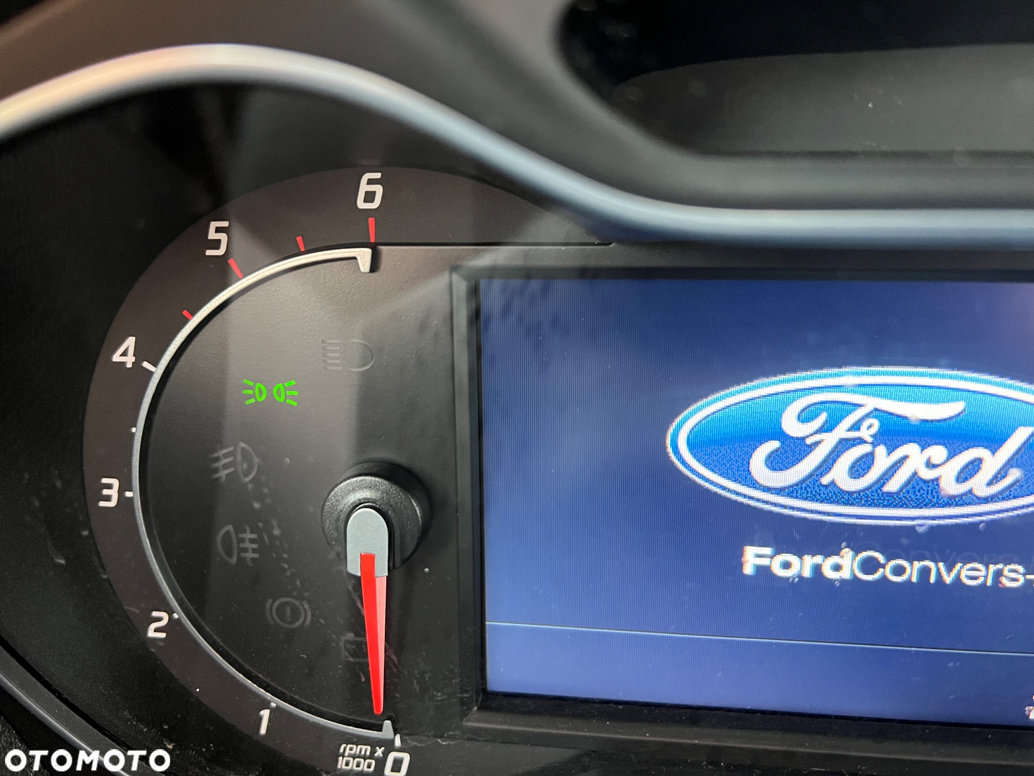 Ford Galaxy 2.2 TDCi Titanium - 36