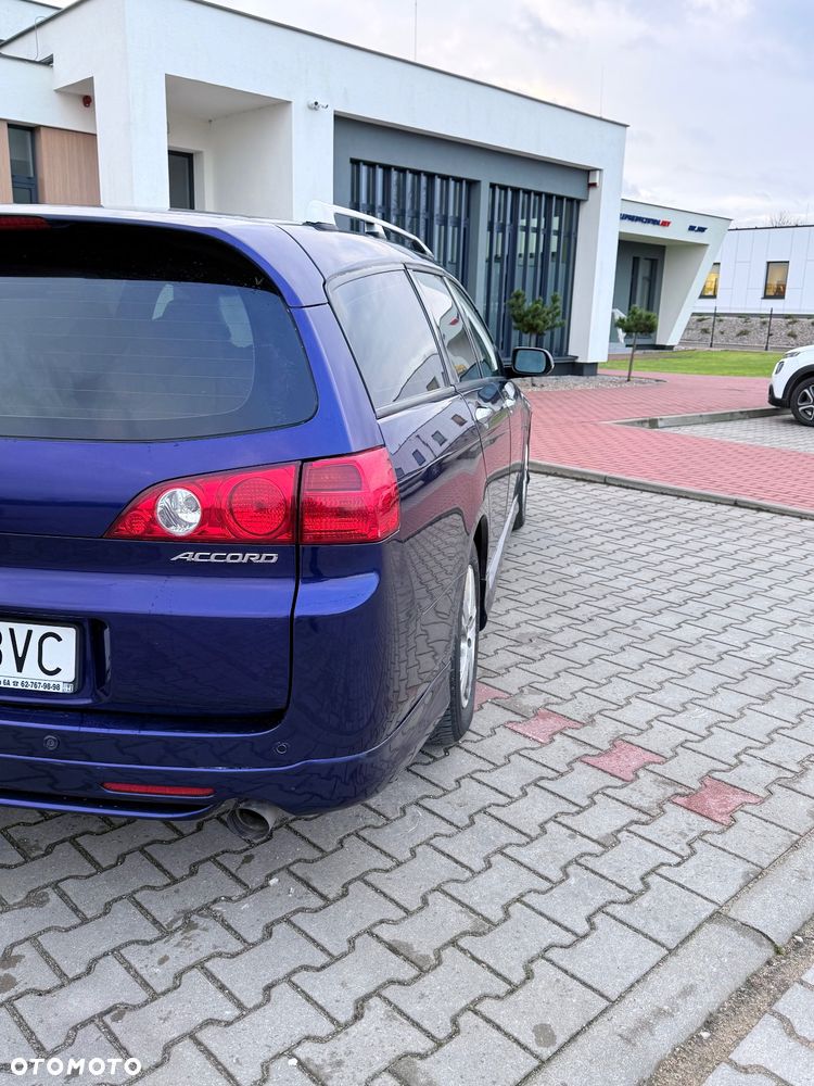 Honda Accord 2.0 i Executive - 13