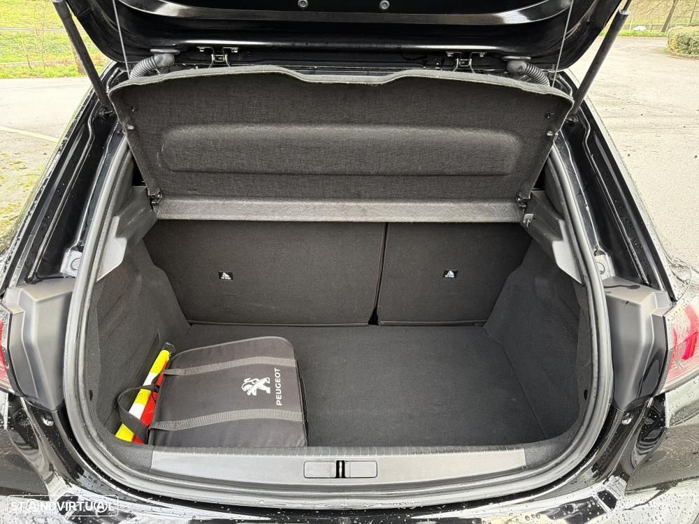 Peugeot e-208 50 kWh GT Pack - 30