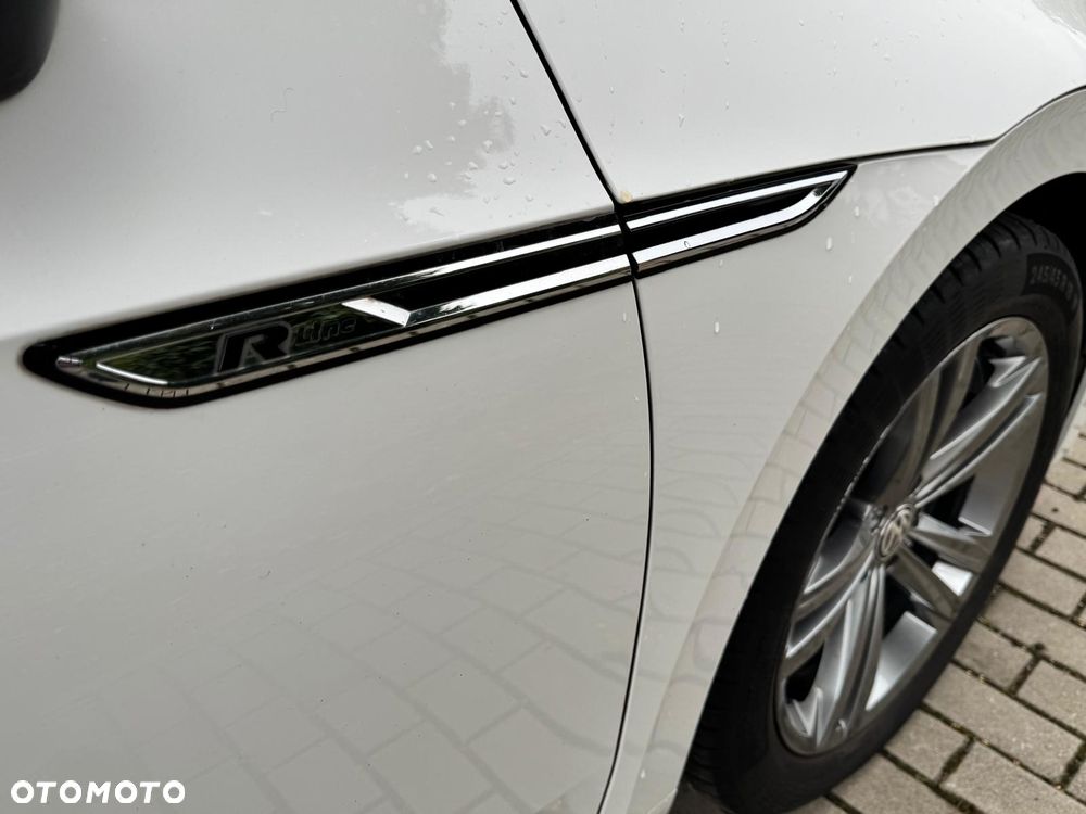 Volkswagen Arteon 2.0 TDI SCR R-Line DSG - 11