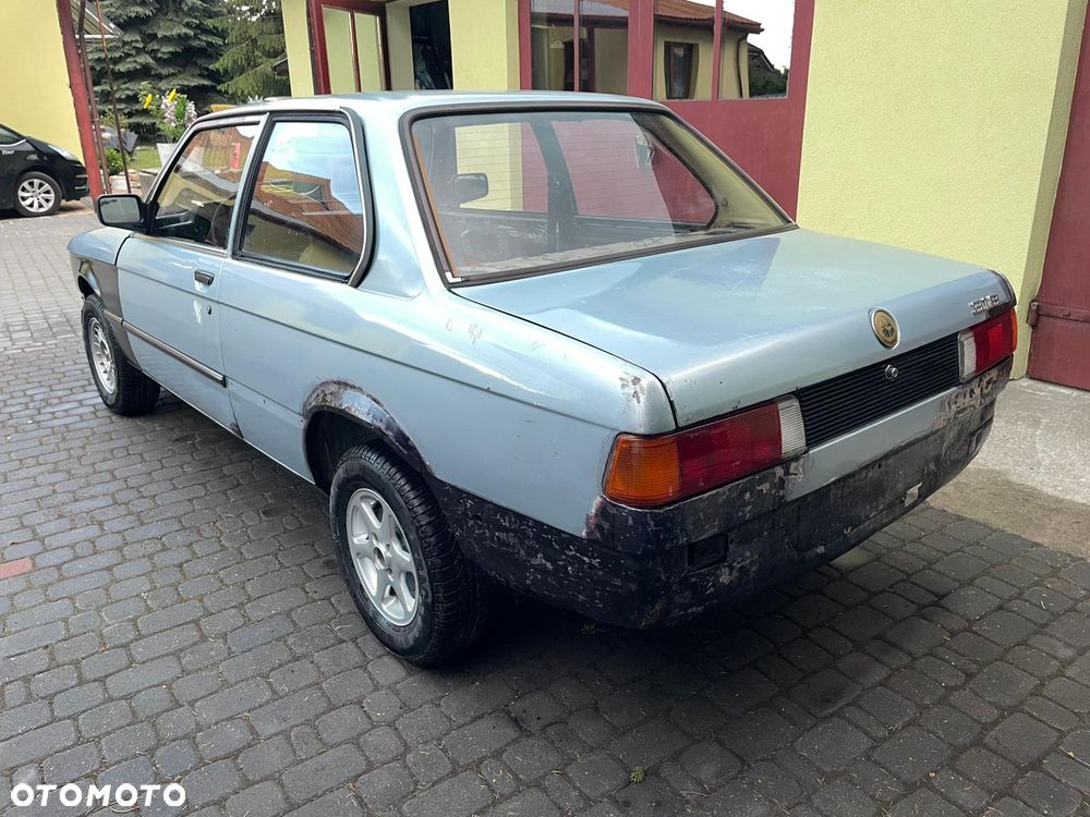 BMW 318I 1982 photo 3