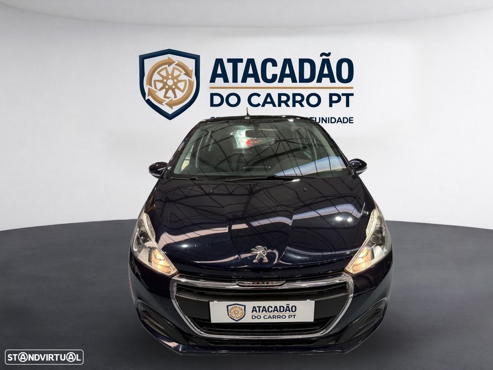 Peugeot 208 — photo 2