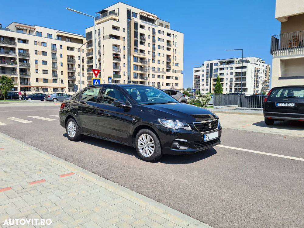 Peugeot 301 1.2 PureTech Allure - 1