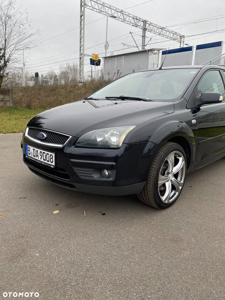 Ford Focus 2.0 16V Titanium - 2