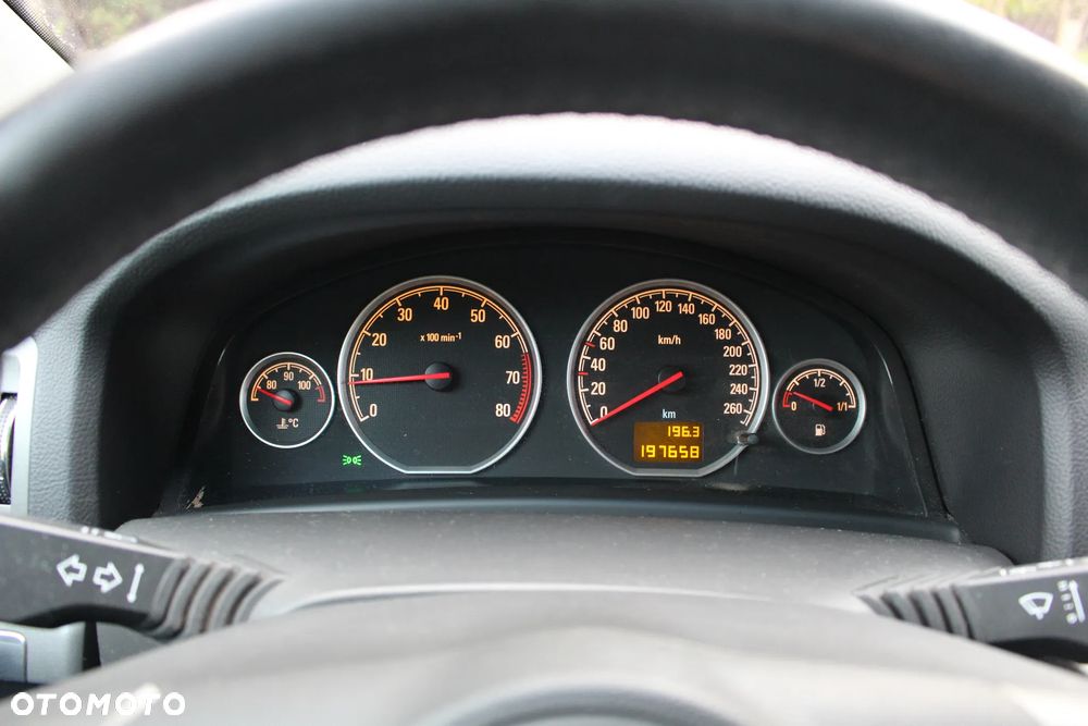 Opel Vectra 1.8 Business - 12