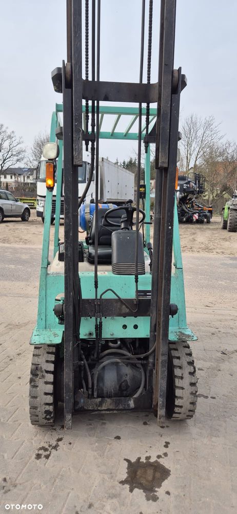 Mitsubishi EF25A - 24