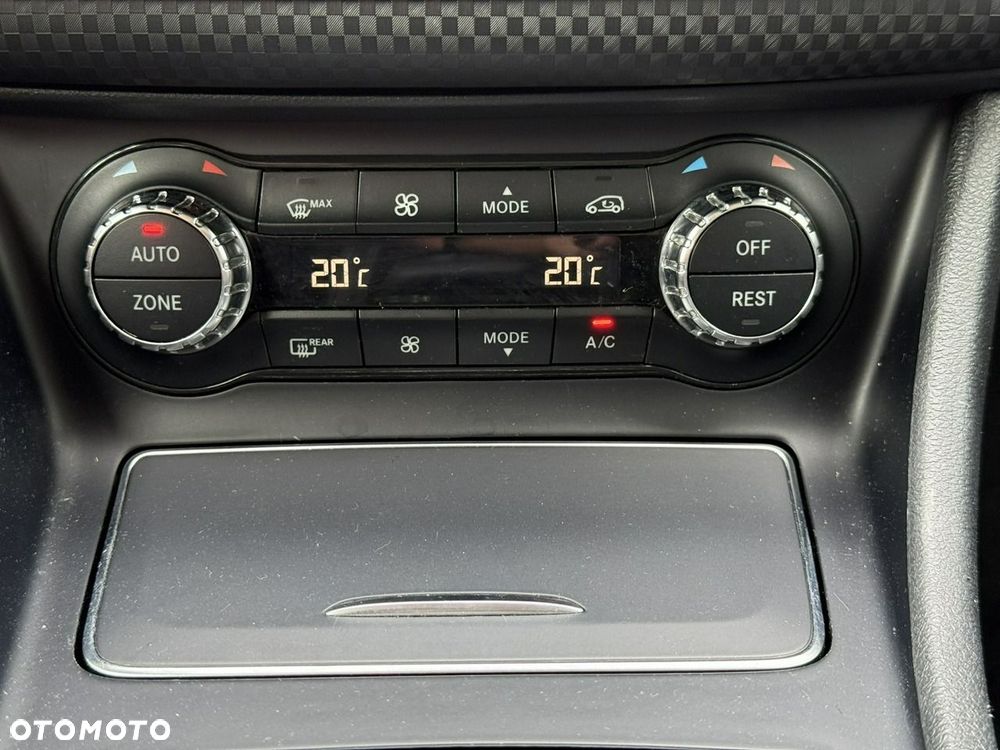 Mercedes-Benz Klasa A 180 d Style 7G-DCT - 26