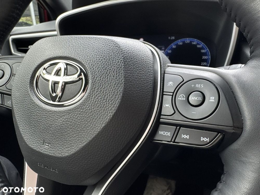Toyota Corolla Cross 2.0 Hybrid Executive AWD - 17