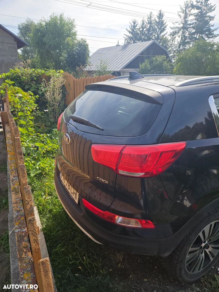 Kia Sportage 2.0 CRDI 4WD Automatik Dream-Team Edition - 4