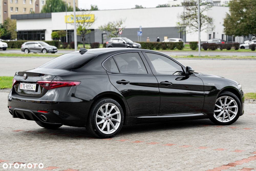 Alfa Romeo Giulia 2.0 Turbo Veloce Q4 - 14