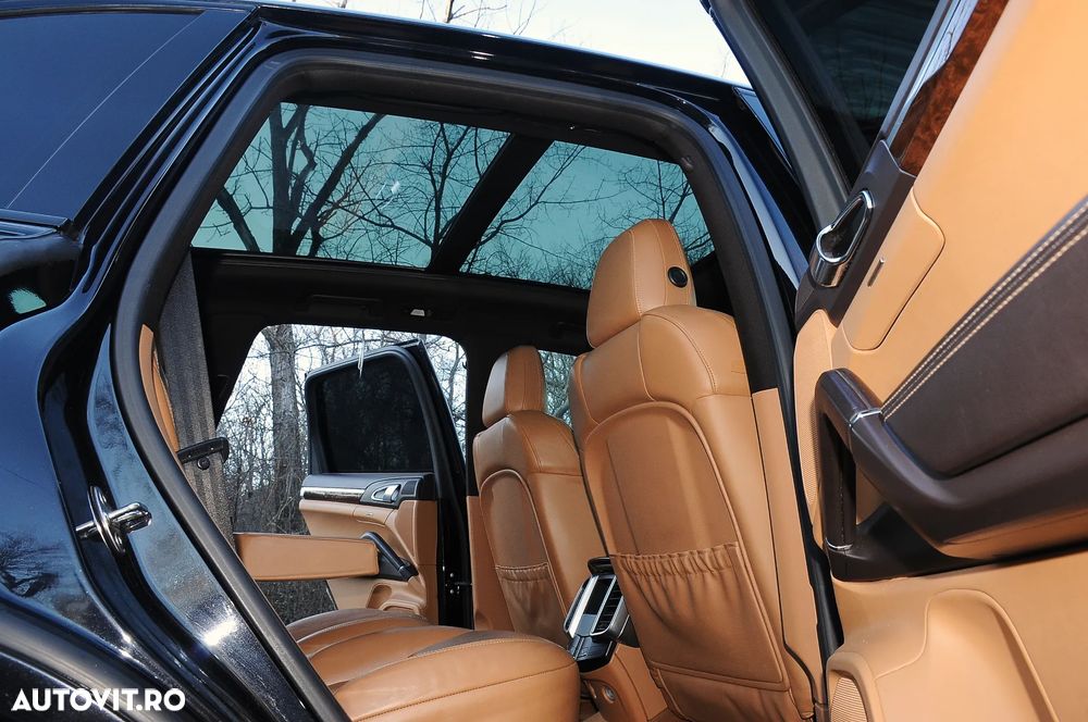 Porsche Cayenne 3.0TD TipTronic - 8