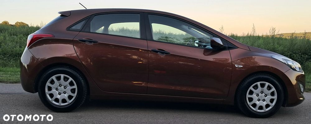 Hyundai i30 1.4 Classic - 12