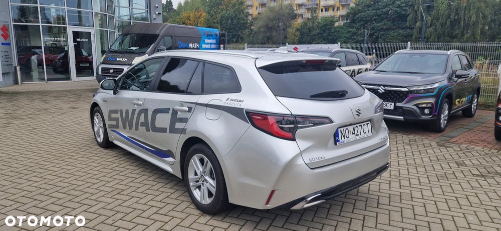 Suzuki Swace 1.8 Hybrid Premium Plus CVT - 4