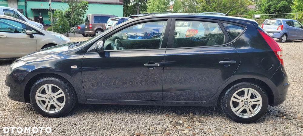 Hyundai i30 1.4 Blue Comfort - 35
