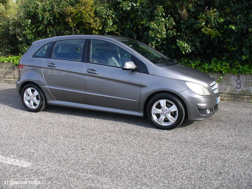 Mercedes-Benz B 180 ver-blueefficiency-sport-edition - 1