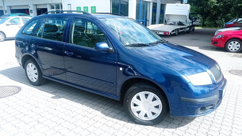 Skoda Fabia 1.4 16V Combi Comfort - 27