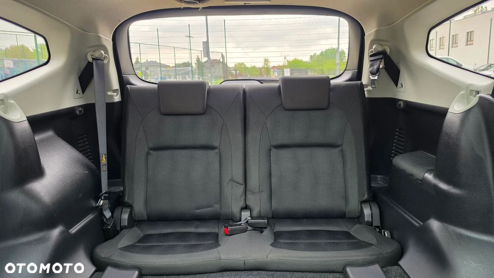 Nissan Qashqai+2 - 16
