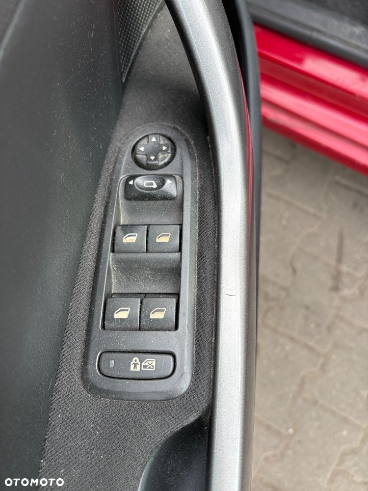 Peugeot 308 HDi FAP 110 Platinum - 18