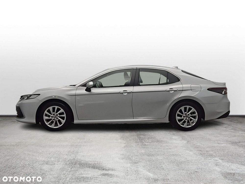 Toyota Camry 2.5 Hybrid Comfort CVT - 2