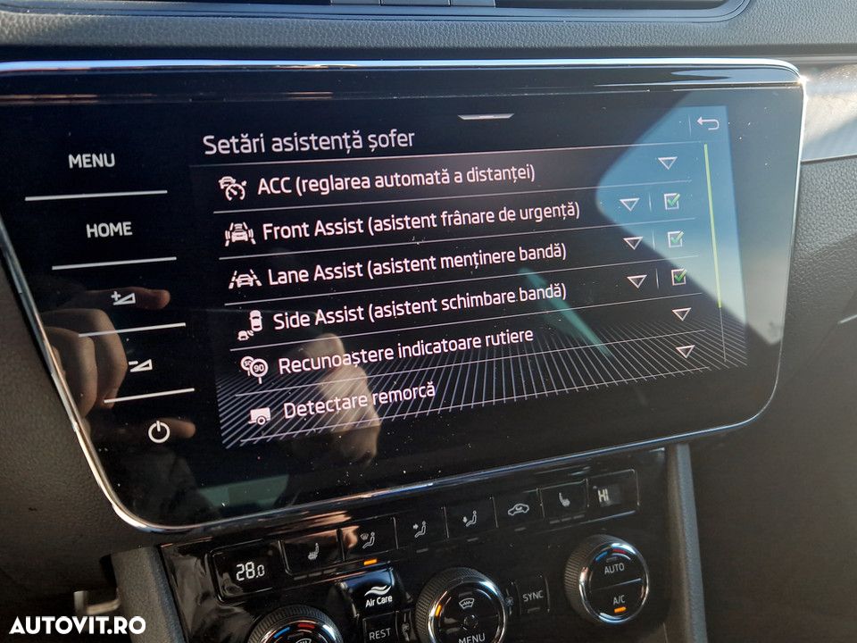 Skoda Superb 2.0 TDI DSG Sportline - 21