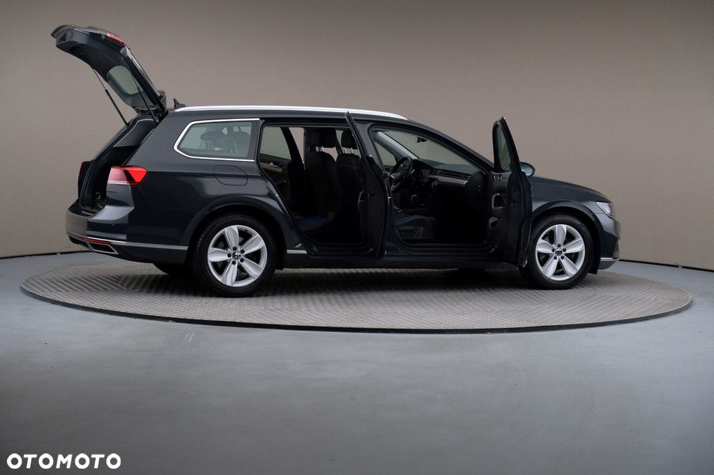 Volkswagen Passat 2.0 TDI Elegance DSG - 6