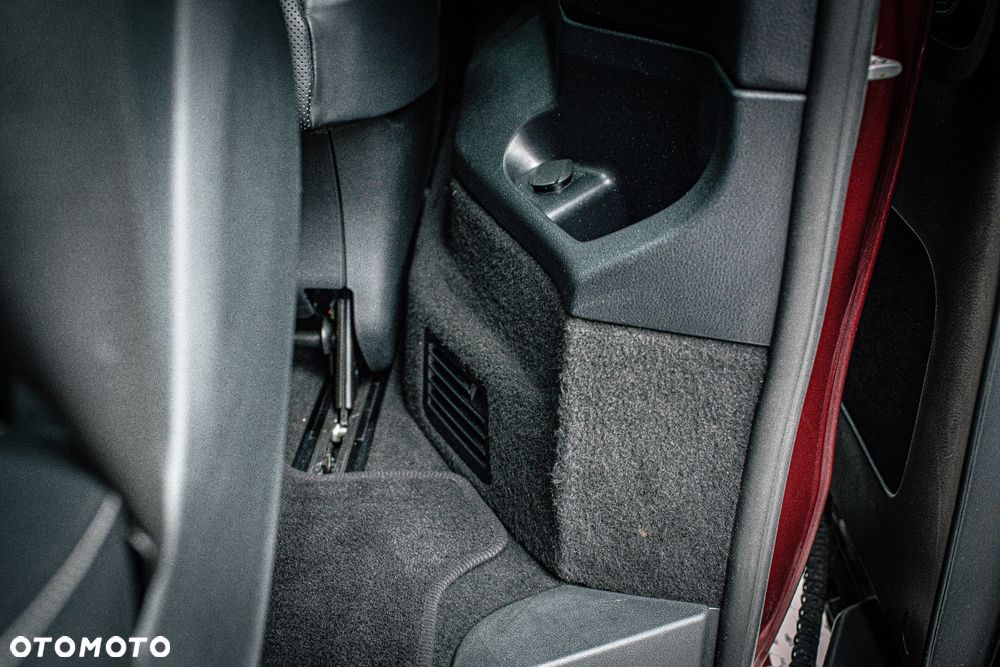 Mercedes-Benz Klasa V 300 d 4-Matic Avantgarde 9G-Tronic - 20