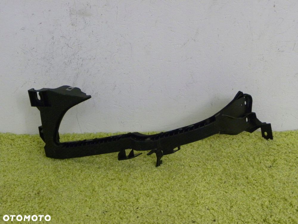 Ślizg mocowanie subaru impreza 13-17 lewy oryginaŁ