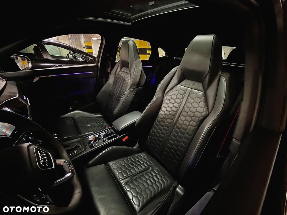 Audi RS Q3 - 8