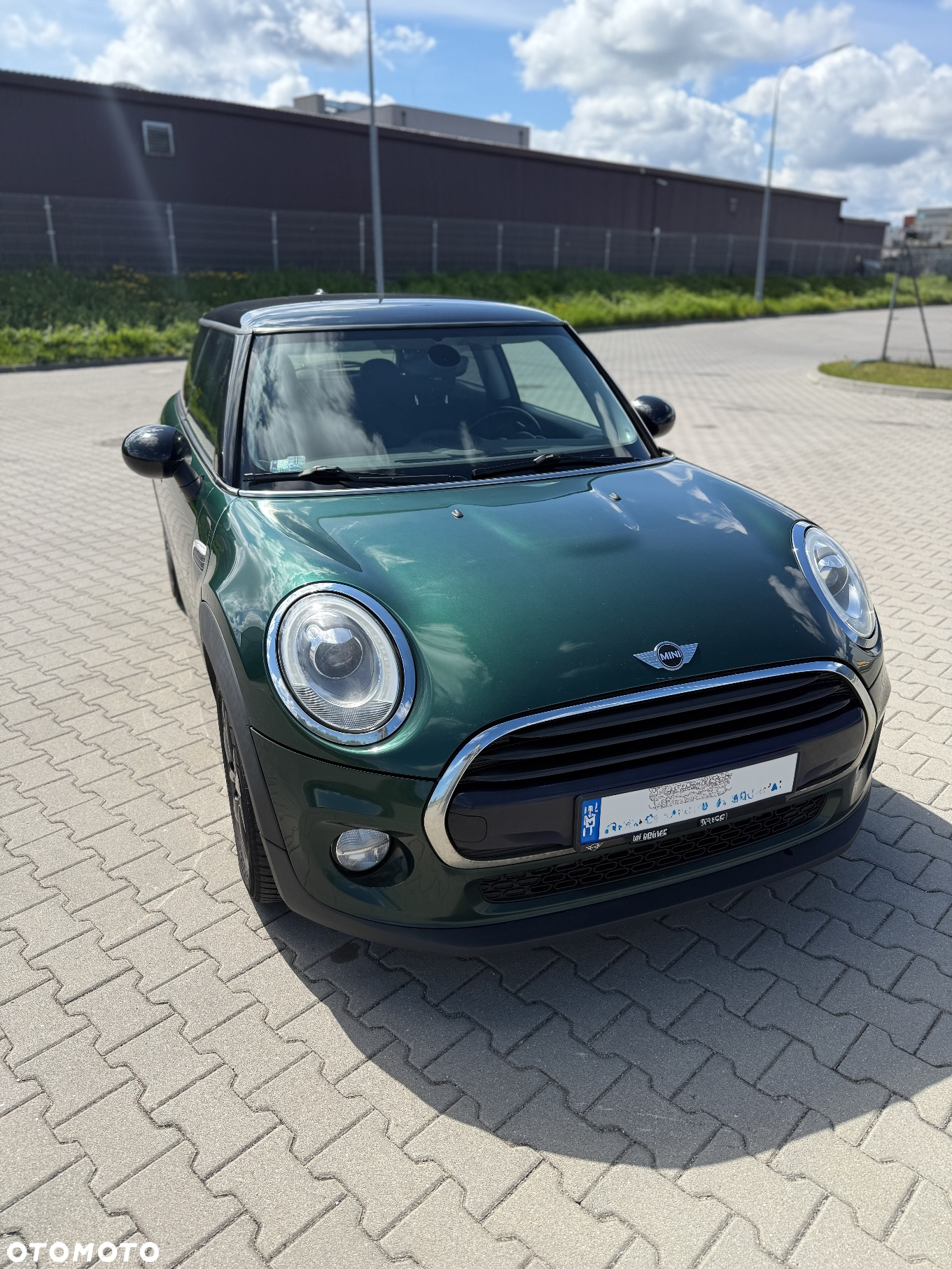 MINI Cooper Standard - 3
