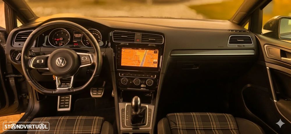 VW Golf Variant 2.0 TDi GTD DSG - 7