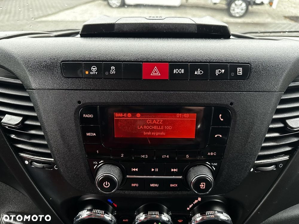 Iveco DAILY 35S18 PLANDEKA 10 PALET WEBASTO TEMPOMAT LEDY KLIMATYZACJA  180KM - 36