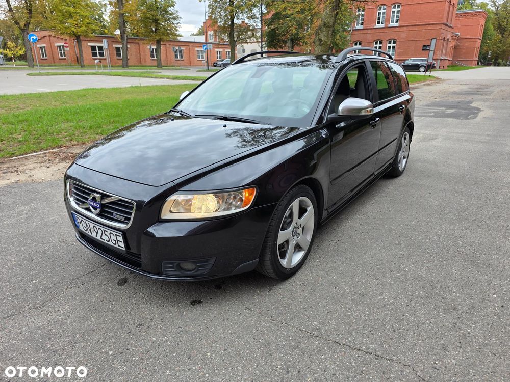 Volvo V50 - 2
