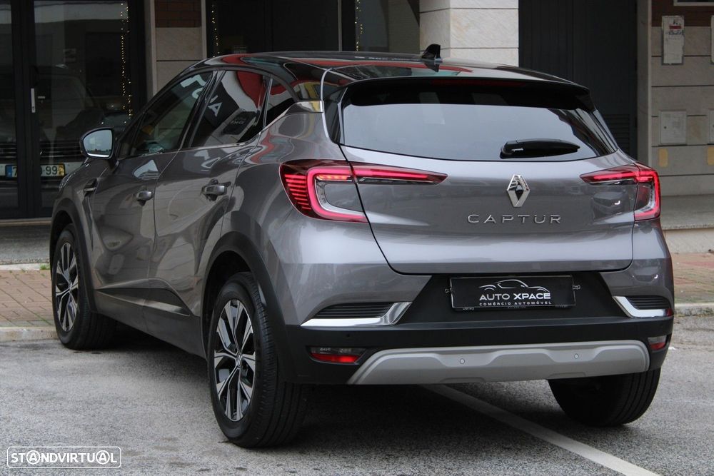Renault Captur 1.0 TCe Techno Bi-Fuel - 11