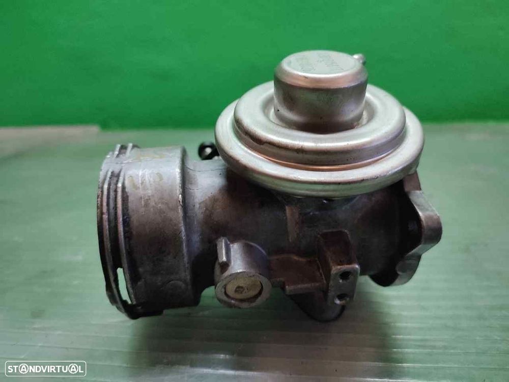 VALVULA EGR AUDI A3 -038131501T - 3