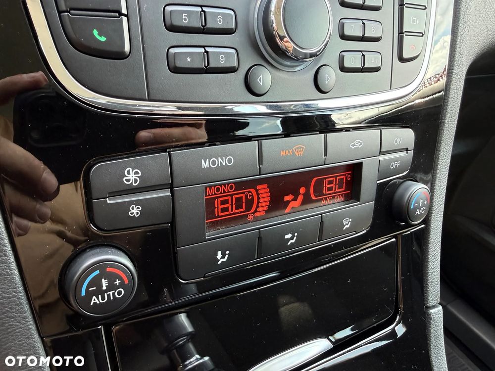 Ford S-Max 2.0 TDCi Titanium - 31