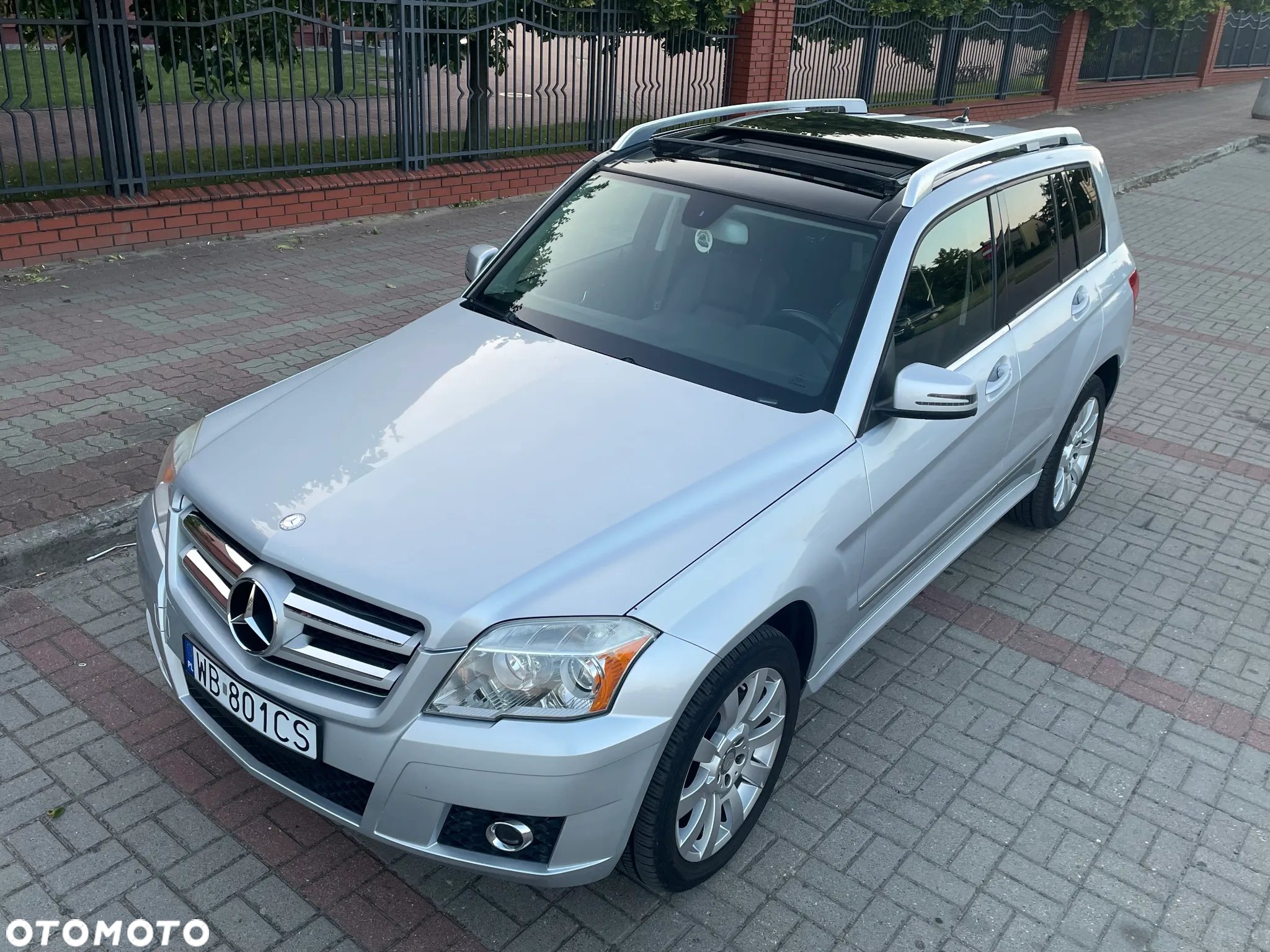 Mercedes-Benz GLK - 4