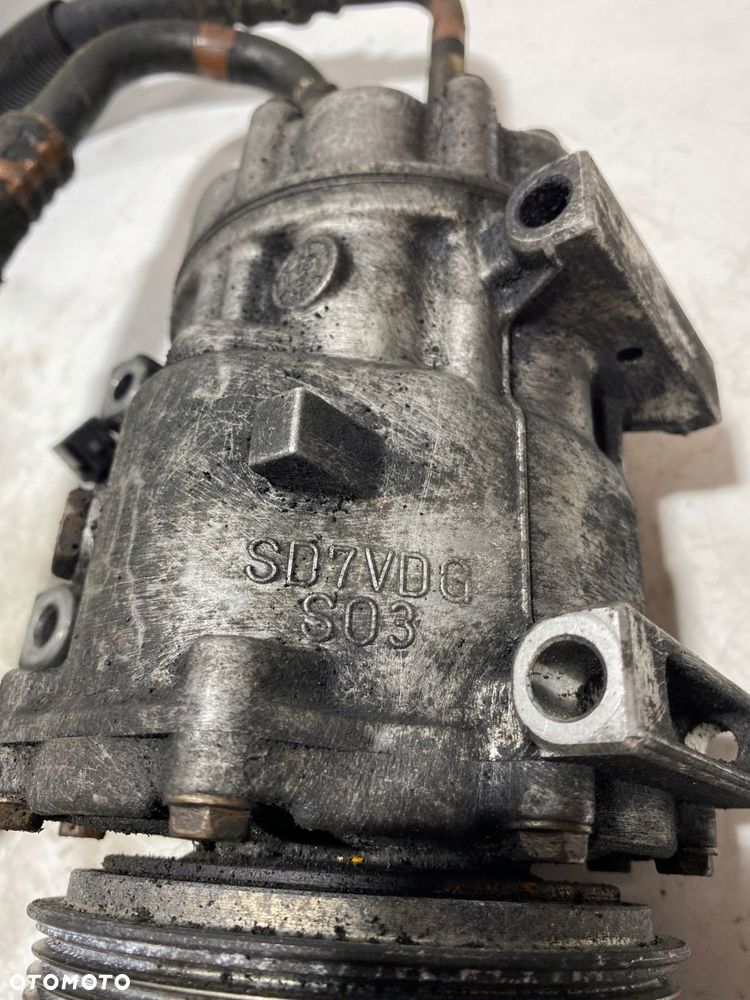 KOMPRESOR SPRĘŻARKA KLIMATYZACJI FORD C-MAX VOLVO V50 2.0 D 3M5H-19D629-HD - 2