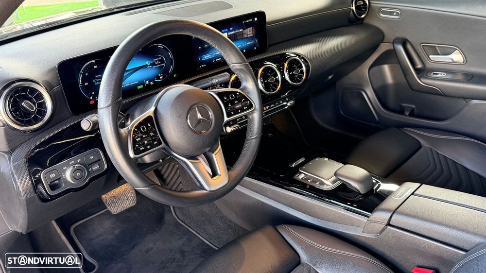 Mercedes-Benz A 250 Limousine e Progressive - 21