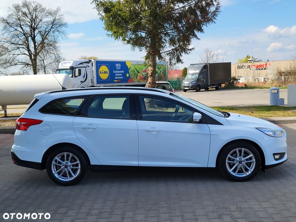 Ford Focus 1.0 EcoBoost Trend Edition Business - 6