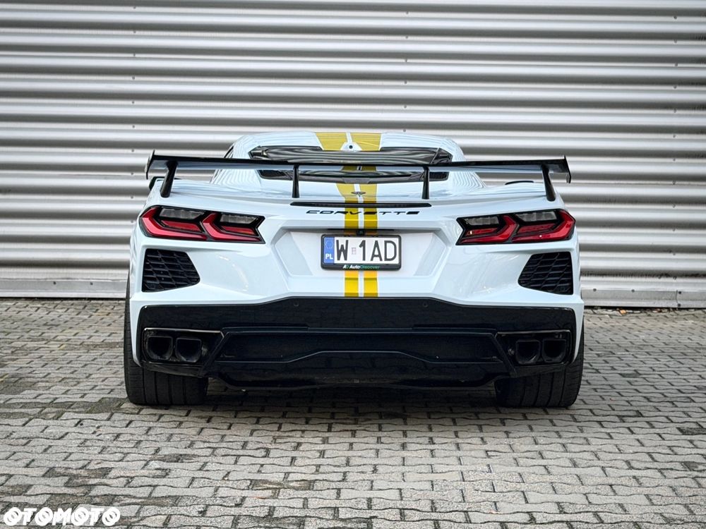 Chevrolet Corvette - 5