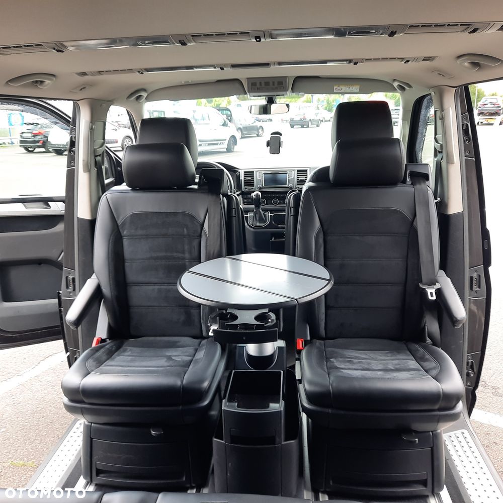 Volkswagen Multivan - 9