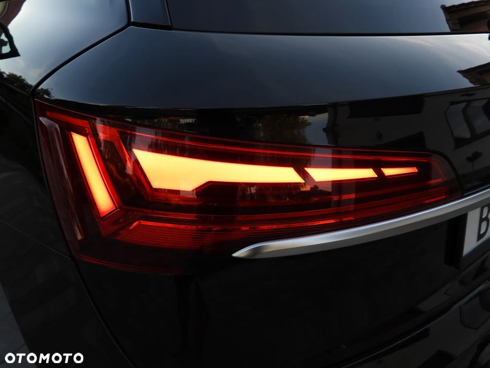 Audi Q5 40 TDI quattro S tronic design - 36