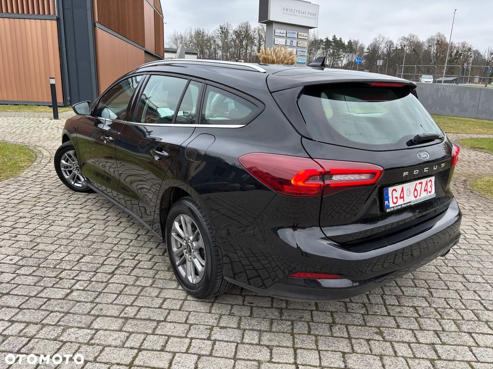 Ford Focus 1.0 EcoBoost STart-Stopp-System TITANIUM X - 3