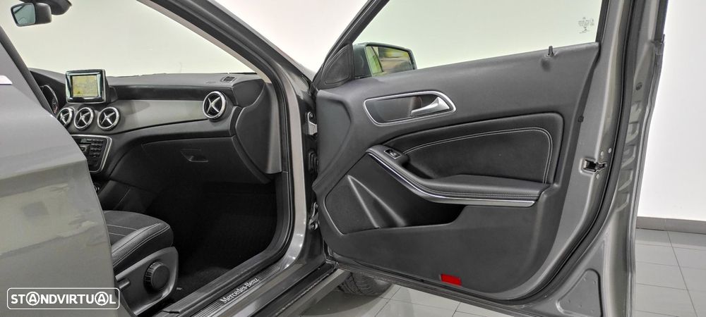Mercedes-Benz GLA 200 CDI Urban Aut. - 21