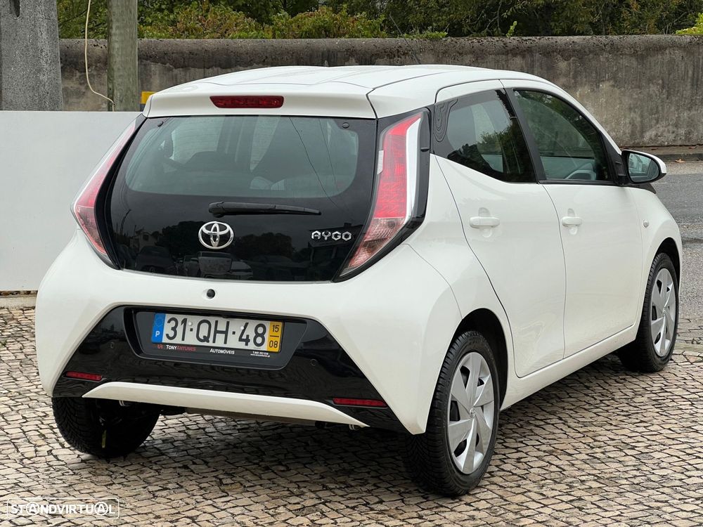 Toyota Aygo 1.0 X-Play+AC+X-Touch - 17